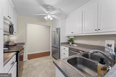 6404 Shawn Drive, Lizella, GA 31052 - Photo 13