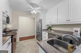 6404 Shawn Dr, Lizella, GA 31052 - Photo 13