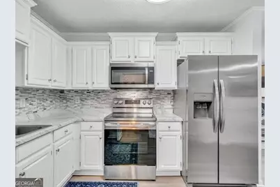 356 River Pointe Drive #356, Macon, GA 31211 - Photo 5