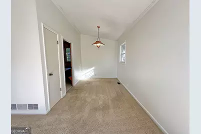 136 S Chilton Crescent, Lagrange, GA 30240 - Photo 7