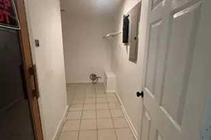 6084 Riveroak, College Park, GA 30349 - Photo 5
