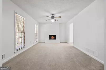 130 Carrollwood Drive, Fayetteville, GA 30215 - Photo 3