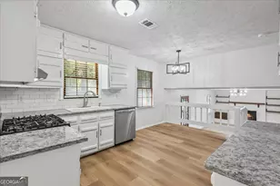 130 Carrollwood Dr, Fayetteville, GA 30215 - Photo 7