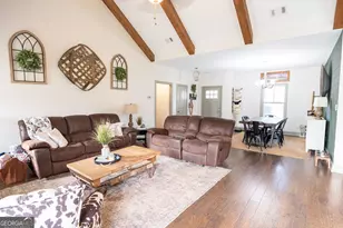 552 Shady Ln, Williamson, GA 30292 - Photo 9
