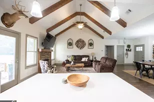 552 Shady Ln, Williamson, GA 30292 - Photo 5