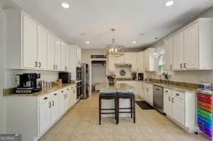 381 Rosebay Ln, Sharpsburg, GA 30277 - Photo 21