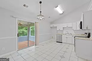 169 Meadow View Dr, Jackson, GA 30233 - Photo 17