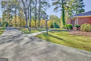 30 Hawthorne Dr, Newnan, GA 30263 - Photo 9