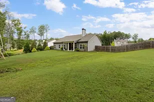 223 Manor Dr, Hull, GA 30646 - Photo 21