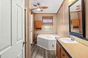 1068 Brooks Brewton Rd, Claxton, GA 30417 - Photo 19