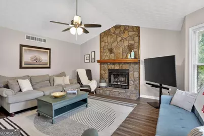 2562 Kennesaw Spring Court, Kennesaw, GA 30144 - Photo 5