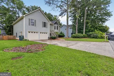 2562 Kennesaw Spring Court, Kennesaw, GA 30144 - Photo 3