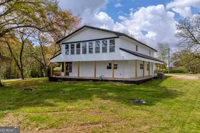 8606 Holly Springs Road, Maysville, GA 30558 - Photo 1