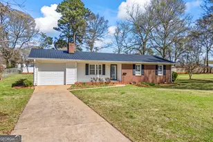 131 Roosevelt Blvd, Commerce, GA 30529 - Photo 7