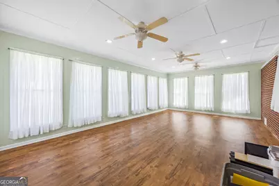 131 Roosevelt Boulevard, Commerce, GA 30529 - Photo 29