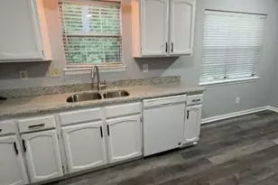 4351 E Meadow Dr, Duluth, GA 30096 - Photo 9
