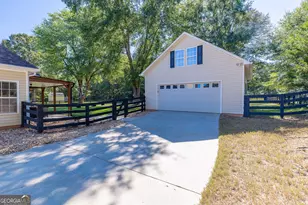 37 Mount Moriah Dr, Senoia, GA 30276 - Photo 7
