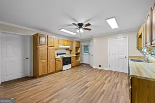 119 Hickory Ave, Fayetteville, GA 30215 - Photo 17