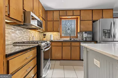 175 Chimney Springs, Tyrone, GA 30290 - Photo 17