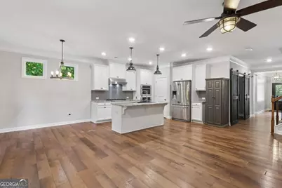 605 Greenbow Lane, Holly Springs, GA 30115 - Photo 15