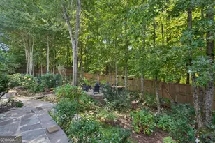 605 Greenbow Ln, Holly Springs, GA 30115 - Photo 45