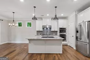 605 Greenbow Ln, Holly Springs, GA 30115 - Photo 17