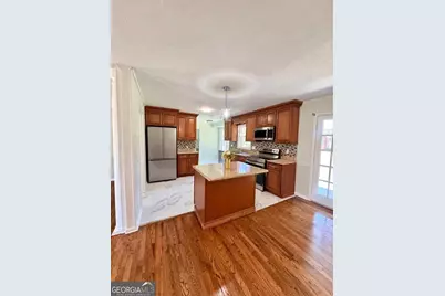 306 Brookwood Drive, Dublin, GA 31021 - Photo 5