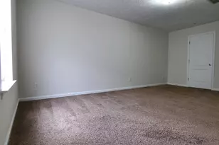 10600 Redbud Ln, Jonesboro, GA 30238 - Photo 9