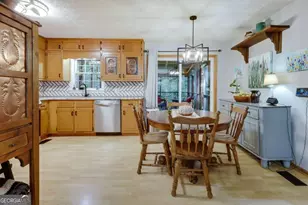 3383 Wolf Dr, Gainesville, GA 30506 - Photo 17
