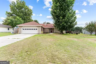 218 Morning Dove Ln, Warner Robins, GA 31088 - Photo 1