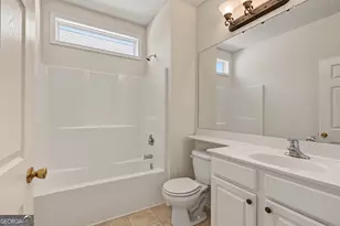 13 Hampshire Ln, Newnan, GA 30265 - Photo 7