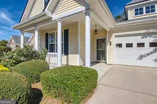 13 Hampshire Ln, Newnan, GA 30265 - Photo 3
