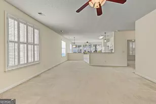 13 Hampshire Ln, Newnan, GA 30265 - Photo 11