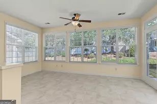 13 Hampshire Ln, Newnan, GA 30265 - Photo 17
