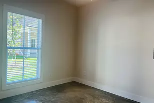 203C Cherry St, Lagrange, GA 30240 - Photo 9