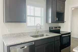 203C Cherry St, Lagrange, GA 30240 - Photo 7