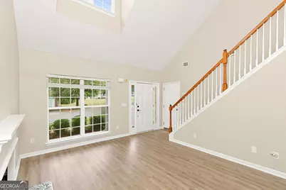 4621 Ravenwood Loop, Union City, GA 30291 - Photo 3