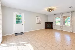 132 Belle Point Pkwy, Brunswick, GA 31525 - Photo 17