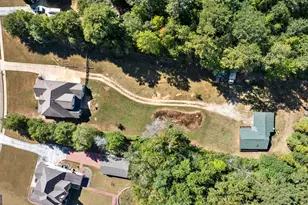 220 Honey Ln, Fayetteville, GA 30214 - Photo 5