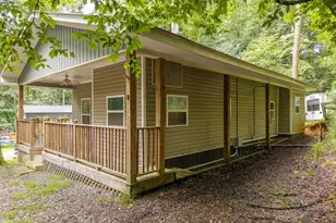8 17th St, Ellijay, GA 30540 - Photo 5
