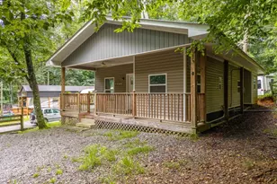 8 17th St, Ellijay, GA 30540 - Photo 3