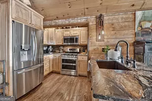 411 Highland Cir, Blue Ridge, GA 30513 - Photo 39