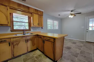 300 Nancy St, Winder, GA 30680 - Photo 5
