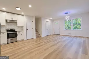 3401 San Antonio Dr, Snellville, GA 30039 - Photo 7