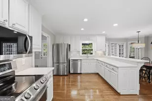 1071 Lake Washington Dr, Lawrenceville, GA 30043 - Photo 17