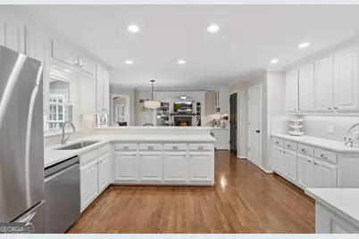 1071 Lake Washington Drive, Lawrenceville, GA 30043 - Photo 19