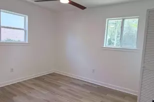 1629 Glenridge Dr, Savannah, GA 31415 - Photo 15