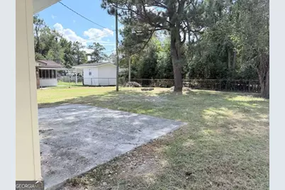 1629 Glen Ridge Drive, Savannah, GA 31415 - Photo 7