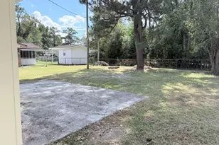 1629 Glenridge Dr, Savannah, GA 31415 - Photo 7