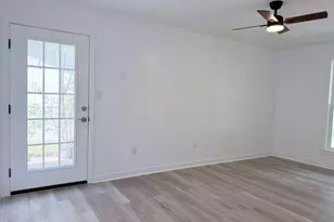 1629 Glenridge Dr, Savannah, GA 31415 - Photo 29
